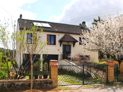 Maison rénovée 110 m² – 2 logements – revenu locatif – jardin – Siorac-en-Périgord